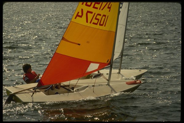 206011 Sailing Action A4 Photo Print
