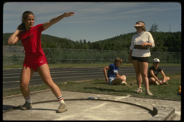 206086 Shotput Track And Field A4 Photo Print