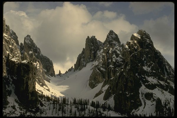 207028 Dolomite Peaks A4 Photo Print