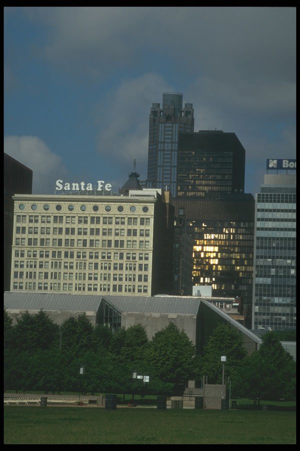 212003 Sante Fe Building, Michigan Ave. From Grant Park A4 Photo Print