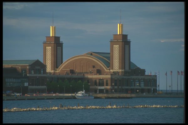 212072 Navy Pier A4 Photo Print