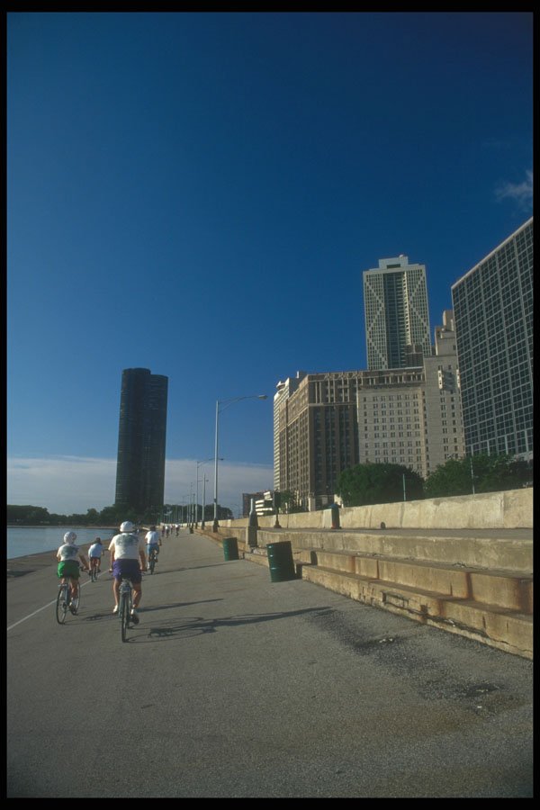 212083 Bicyclists Along Chicago Waterfront A4 Photo Print