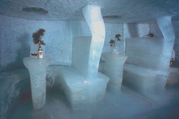 213078 Ice Sculpture, Jungfrau, Switzerland A4 Photo Print