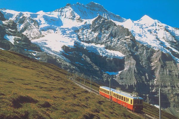 213082 Kleine Scheidegg, Jungfrau, Switzerland A4 Photo Print