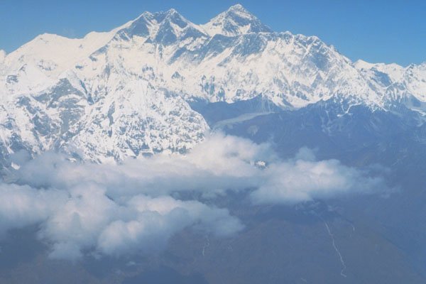 213097 Kanchanjunga Mountains, Darjeeling, India A4 Photo Print