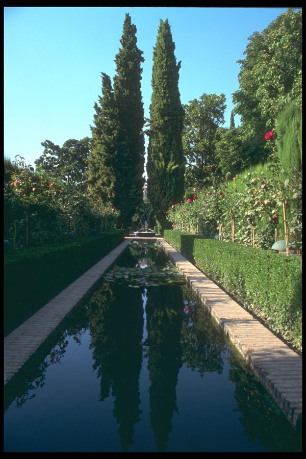 214006 Generalife, The Alhambra, Granada, Spain A4 Photo Print