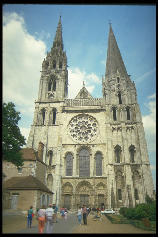 215054 Chartres Cathedral, Ile De France A4 Photo Print