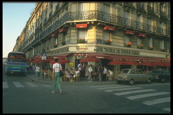 215095 Cafe Ile St. Louis, Paris A4 Photo Print