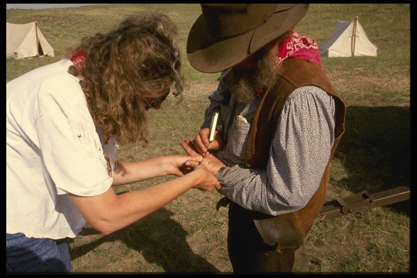 216040 First Aid With Pocket Knife On Oregon Trail A4 Photo Print