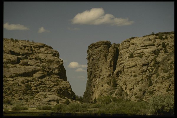 216057 Devil's Gate, An Important Oregon Trail Pass A4 Photo Print