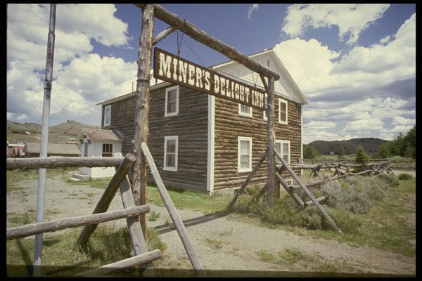 216064 A Log House Inn, Atlantic City, Wyoming A4 Photo Print