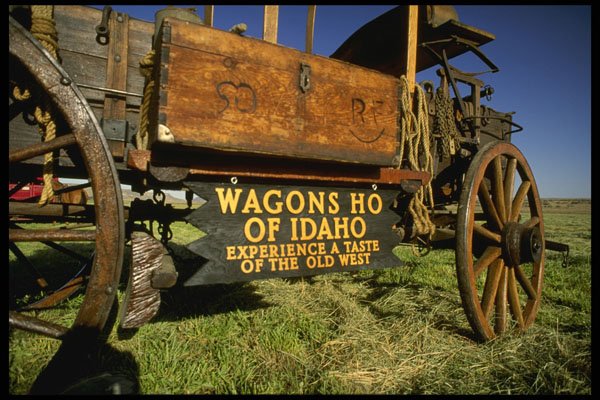 216089 A Chuck Wagon Awaits The Celebrating Crowd A4 Photo Print