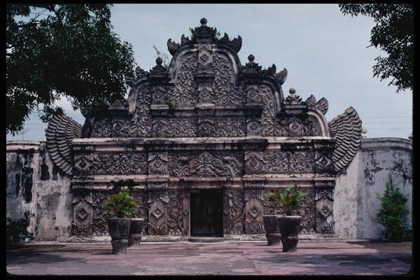 217065 Yogyakarta, The Ornate Entrance To Taman Sari A4 Photo Print