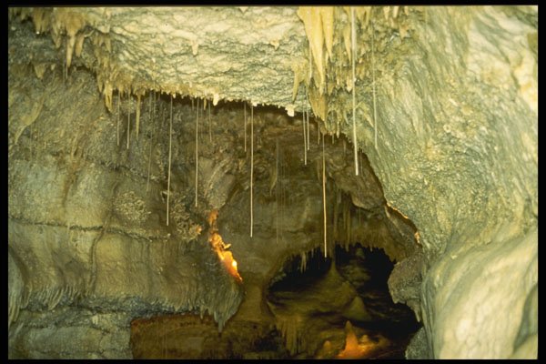 218001 Sonora Caverns, Texas A4 Photo Print