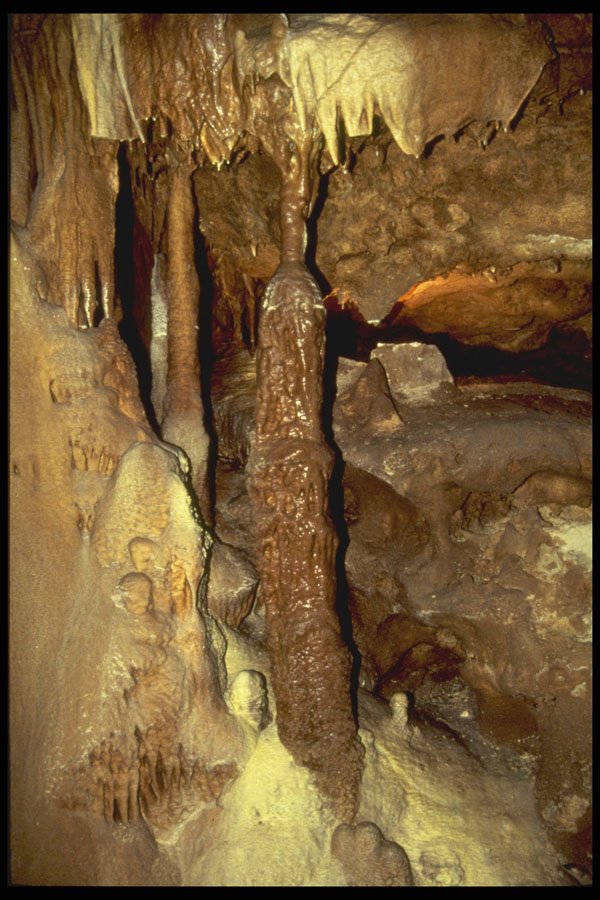 218053 Inner Space Caverns, Texas A4 Photo Print