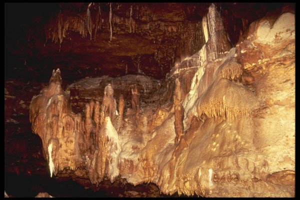 218056 Inner Space Caverns, Texas A4 Photo Print