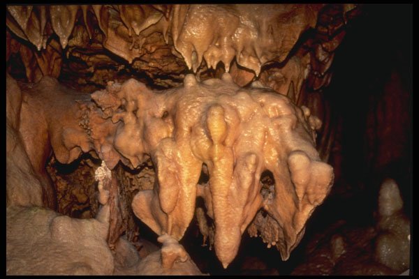 218066 Inner Space Caverns, Texas A4 Photo Print