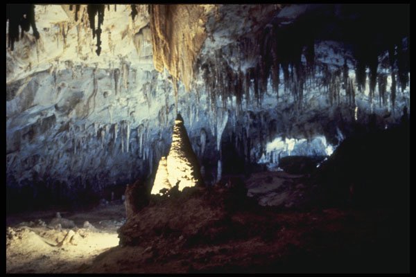 218090 Carlsbad Caverns, New Mexico A4 Photo Print