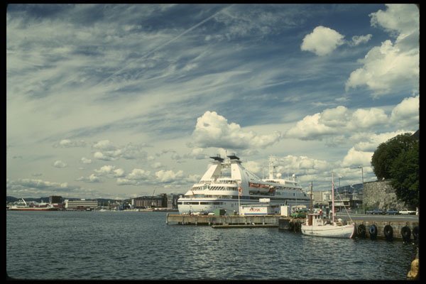 219031 Cruise Ships And Commercial Fleets Call Often At Oslo A4 Photo Print