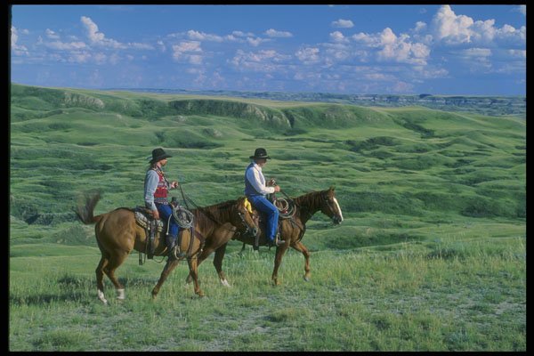 220028 Cowboys Admiring View Of Coulee A4 Photo Print