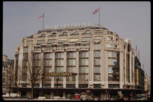 223031 Front Of The Samaritaine Department Store, Paris A4 Photo Print