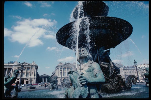 223050 Fountain, Place De La Concorde, Paris A4 Photo Print