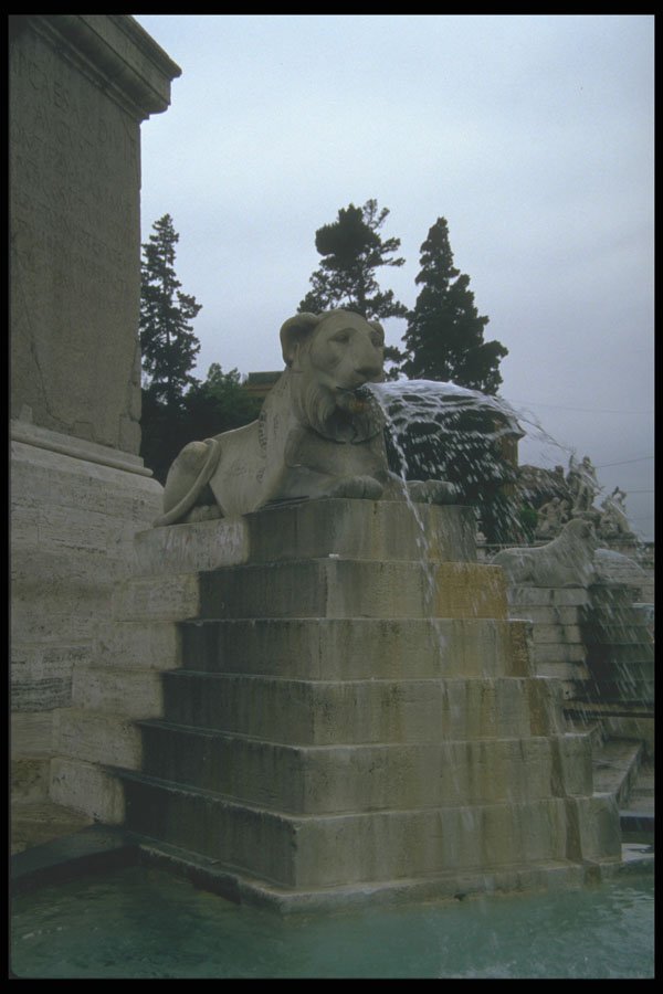 224048 Fountain, Piazza Del Popolo, Rome A4 Photo Print