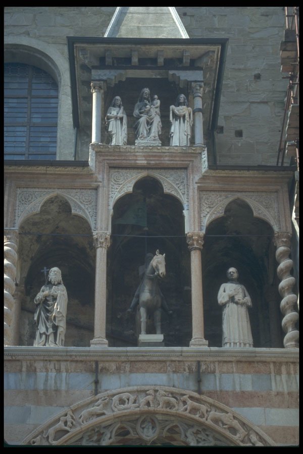 224066 Courtyard, Colleoni Chapel, Bergamo A4 Photo Print