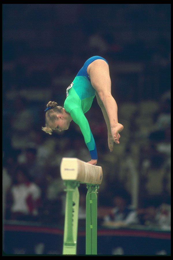 226038 Gymnastics A4 Photo Print
