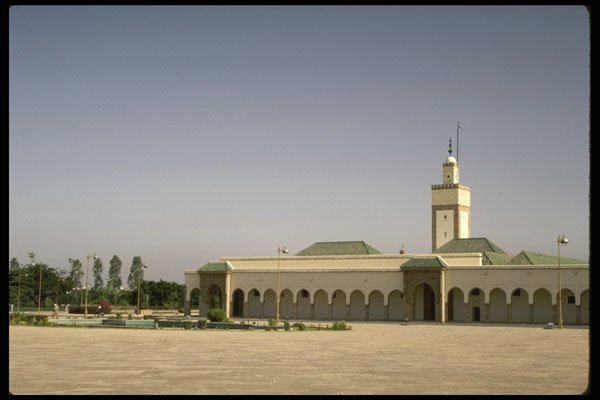 229031 Royal Palace And Plaza, Rabat A4 Photo Print