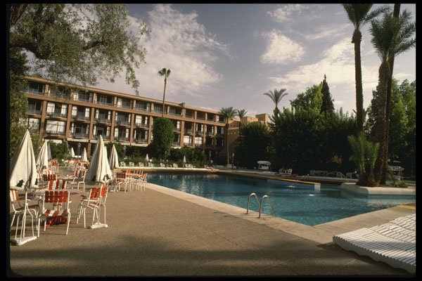 229072 La Mamounia Hotel Pool, Marrakesh A4 Photo Print