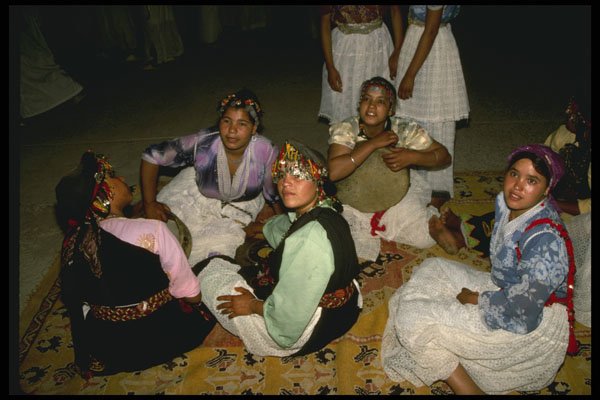229084 Berber Dancing Girls, Fez A4 Photo Print
