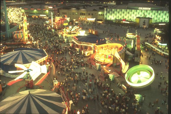 230039 The Midway At The C.N.E., Toronto, Ontario A4 Photo Print