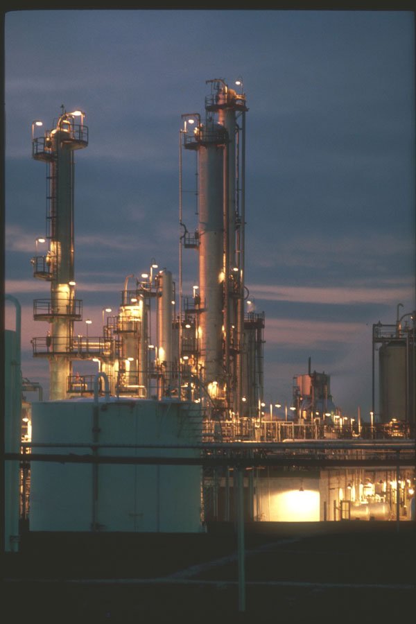 230043 Petroleum Refinery, Sarnia, Ontario A4 Photo Print