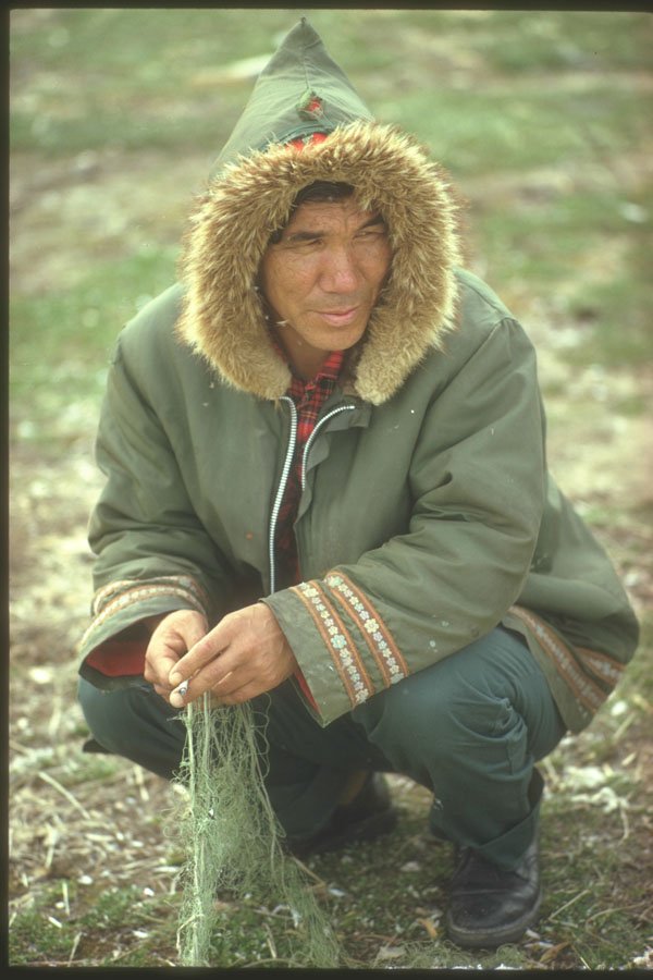 230098 Inuit Fisherman With Nets, Northwest Territories A4 Photo Print
