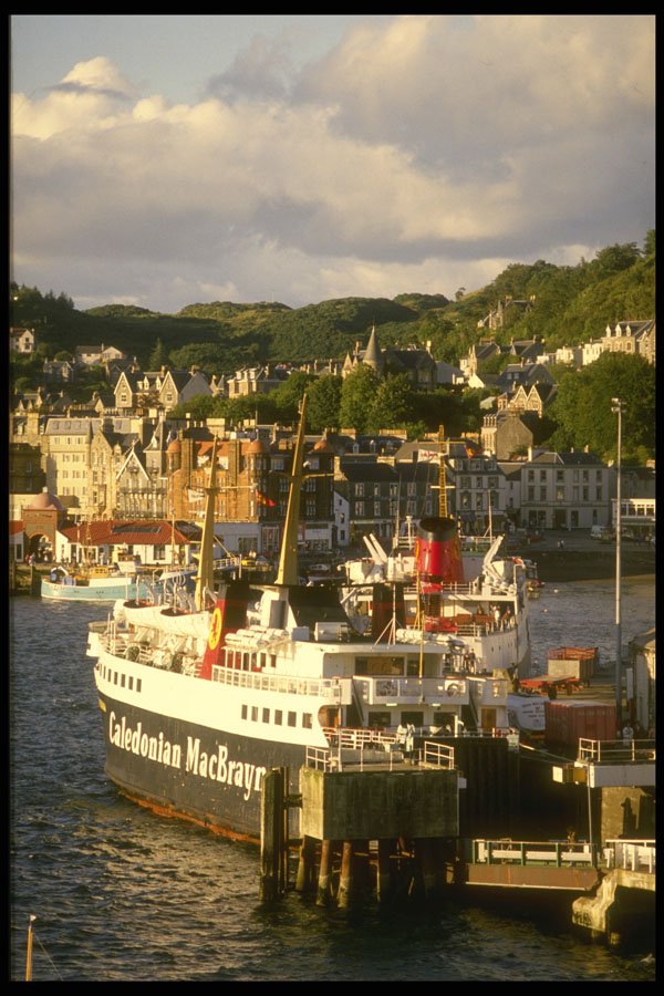 231040 Cal Mac Ferry, Oban A4 Photo Print