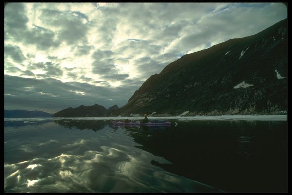 233000 Solo Kayaking, Arctic A4 Photo Print