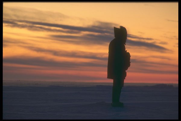 233072 Inuk Hunter, Hudson Bay, Northwest Territories A4 Photo Print