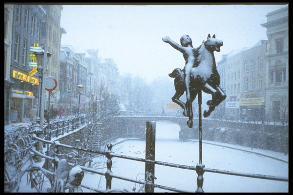 235056 Statue Next To Oude Gracht Canal, Utrecht A4 Photo Print