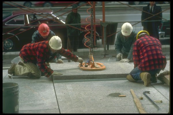 237076 Vacuum Lifting Device For Stone Slab Installation A4 Photo Print