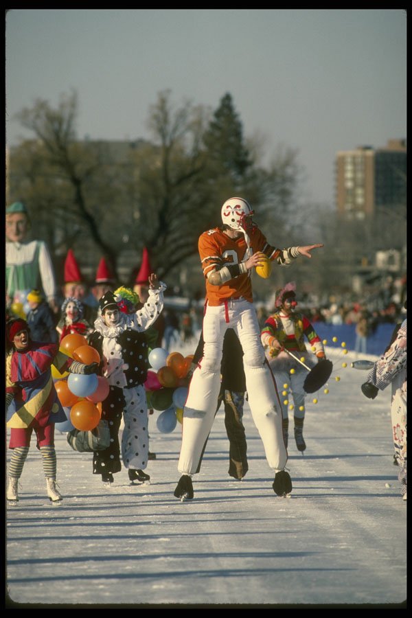 242061 Winter, Fun Seekers A4 Photo Print