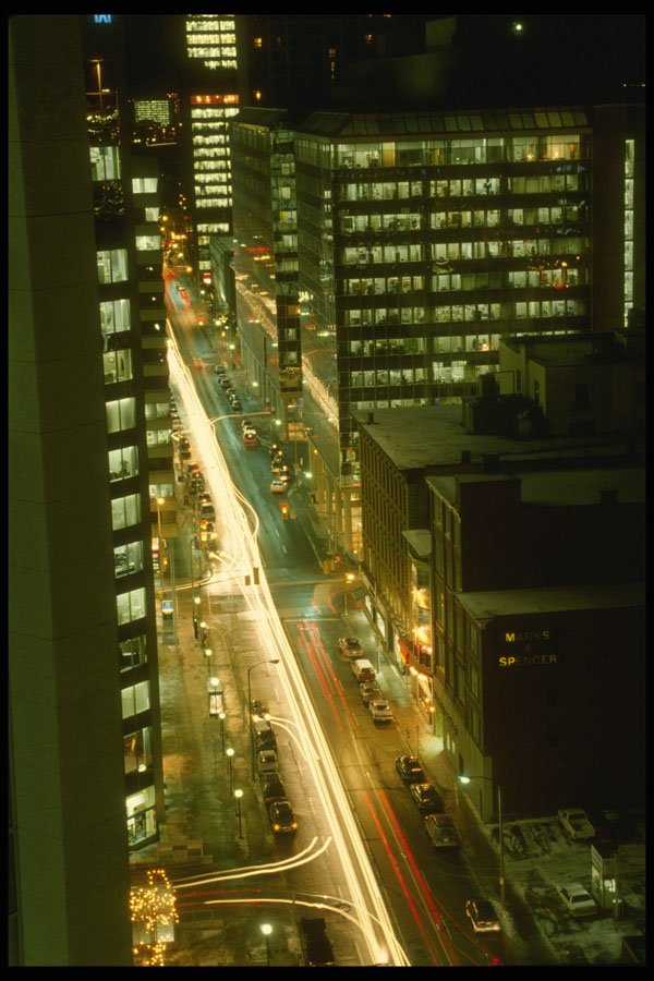 242096 Traffic On Queen Street A4 Photo Print