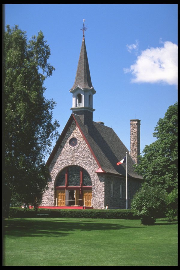 243005 Grand Pre Church A4 Photo Print