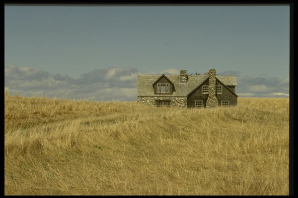243033 Old Farmhouse A4 Photo Print