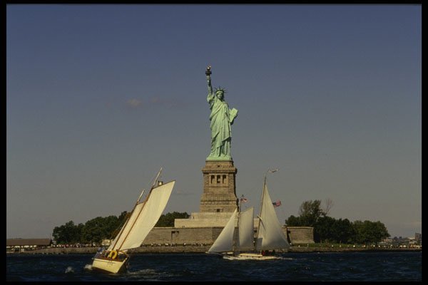 244039 Statue Of Liberty A4 Photo Print