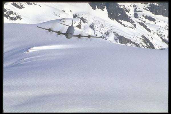 245000 Lockheed CP 140 Aurora A4 Photo Print