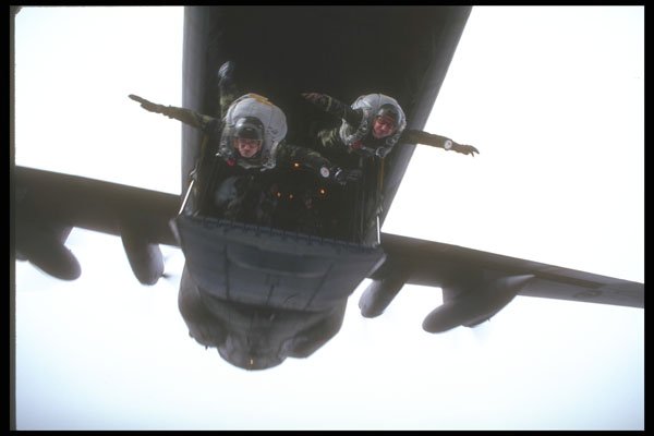 245080 Paratroopers Exiting Door Of C 130 Hercules A4 Photo Print