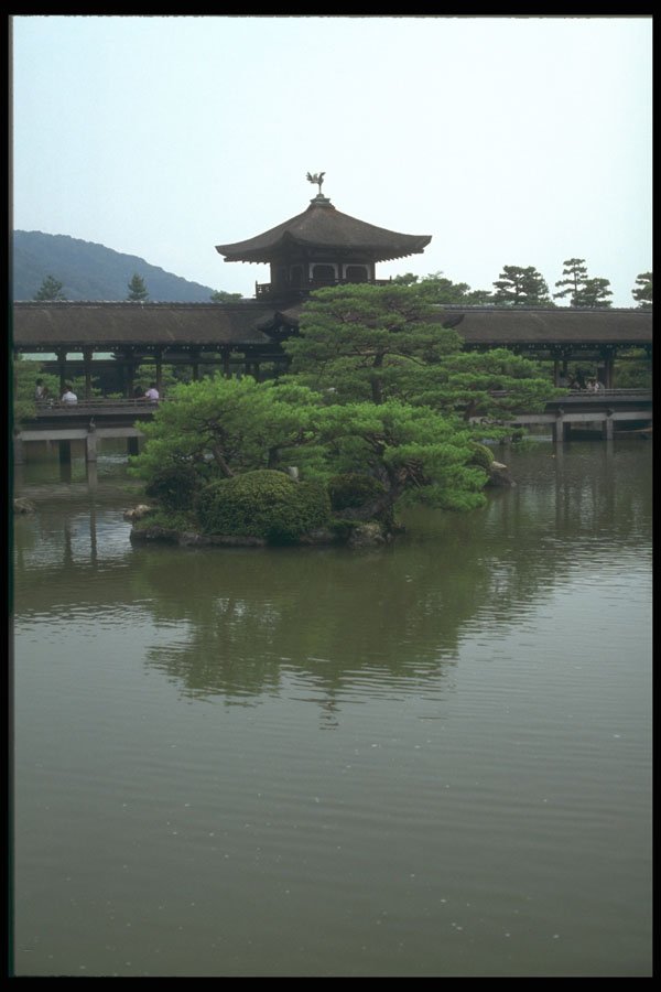 249010 Walking Bridge, Imperial Heian Shrine, Kyoto A4 Photo Print