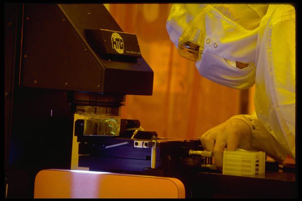 250006 Disk Drive Manufacturing A4 Photo Print