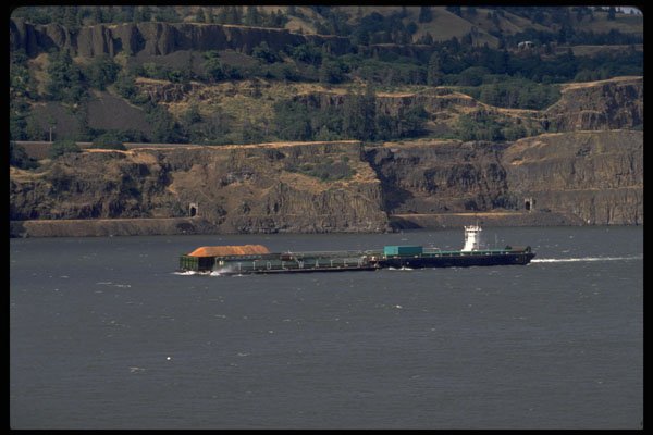 250074 Tug And Barge A4 Photo Print